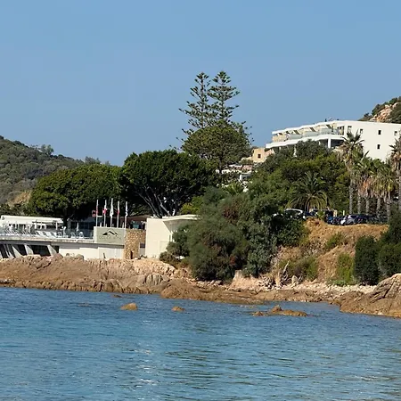 Apartment De Luxe Type 4 Eden Sanguinaires Vue Avec Piscine Chauffee Ajaccio (Corsica)
