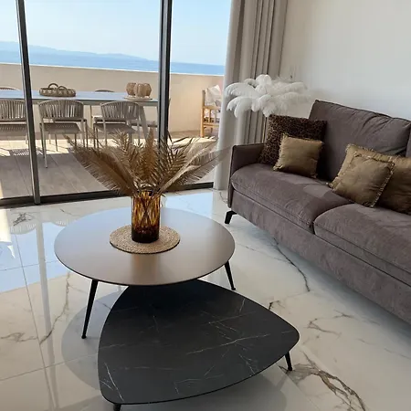 De Luxe Type 4 Eden Sanguinaires Vue Avec Piscine Chauffee أجاكسيو