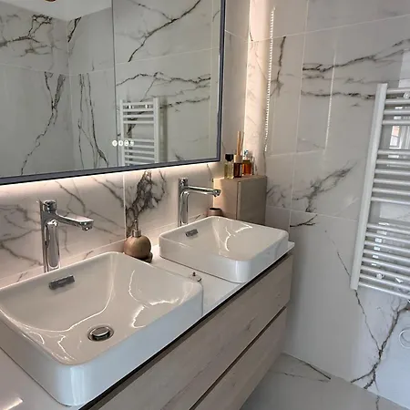 De Luxe Type 4 Eden Sanguinaires Vue Avec Piscine Chauffee أجاكسيو