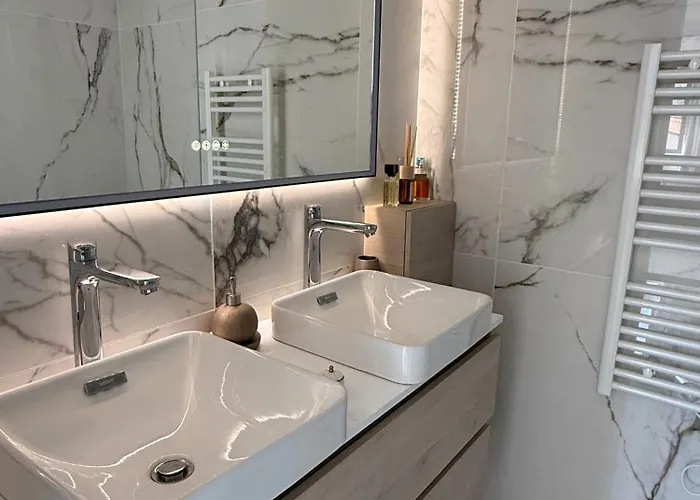 De Luxe Type 4 Eden Sanguinaires Vue Avec Piscine Chauffee Ajaccio (Corsica)