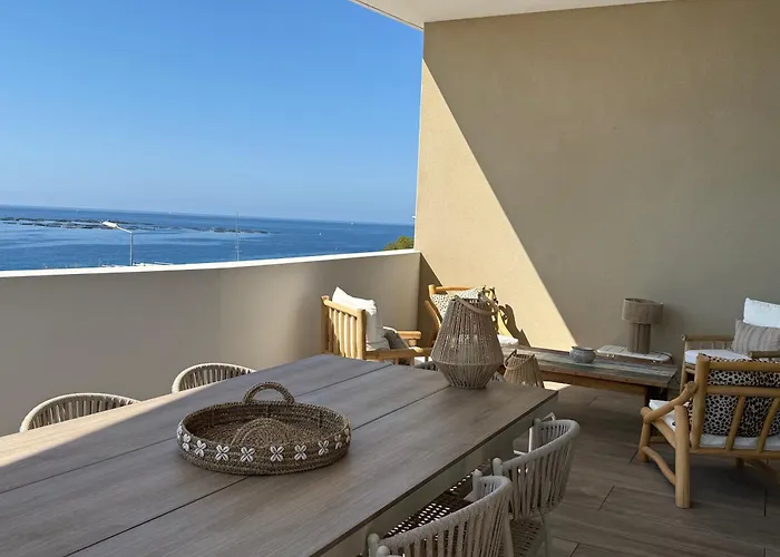 De Luxe Type 4 Eden Sanguinaires Vue Avec Piscine Chauffee