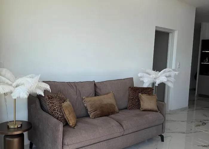 Appartement De Luxe Type 4 Eden Sanguinaires Vue Avec Piscine Chauffee *